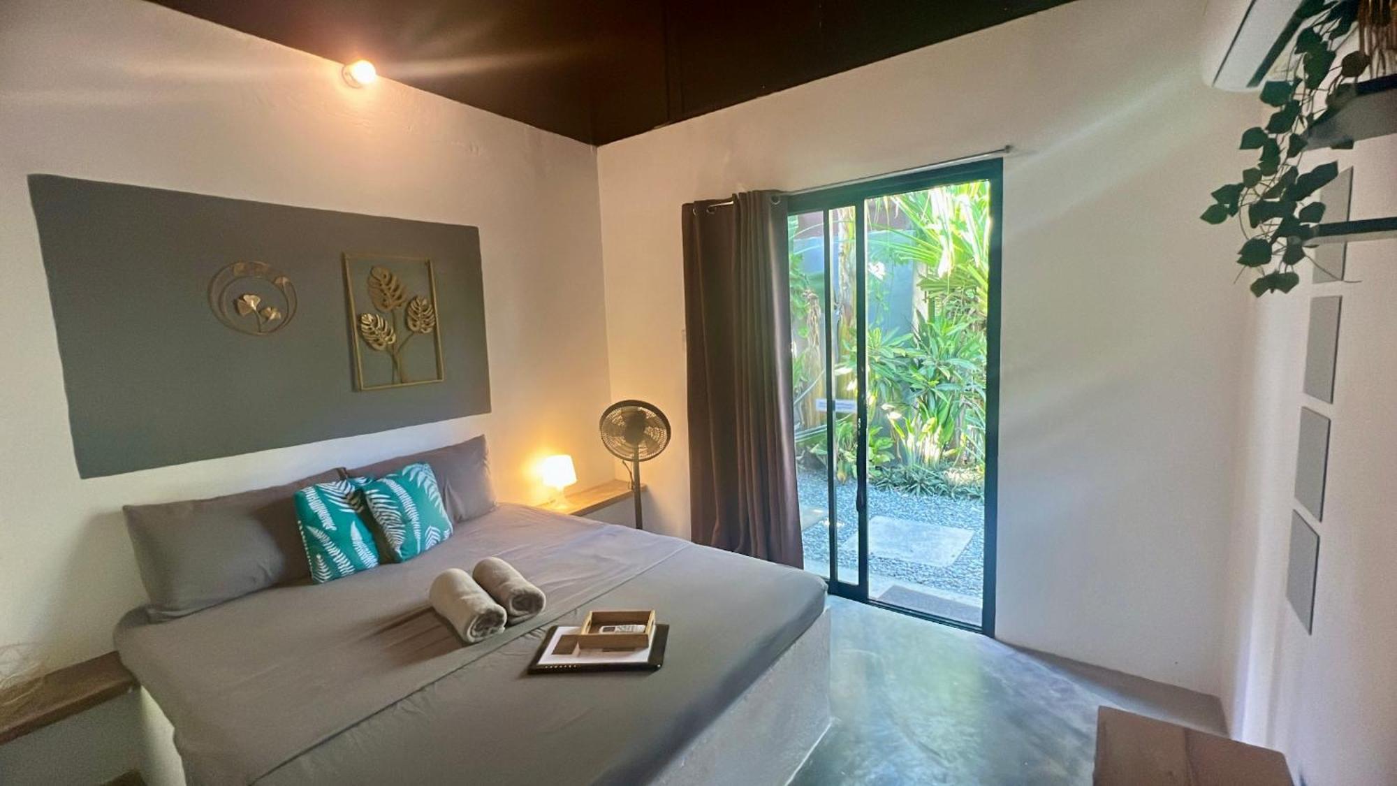Yay Lodge Siargao, Private Room 1 With Ac & Hot Shower And Fast Starlink Wifi General Luna (Surigao del Norte) Exterior foto